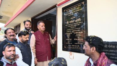 मसूरी विधानसभा क्षेत्र के तहत कैबिनेट मंत्री जोशी ने  आर्यनगर में किया एमडीडीए के 35 लाख से निर्मित सामुदायिक भवन का लोकार्पण