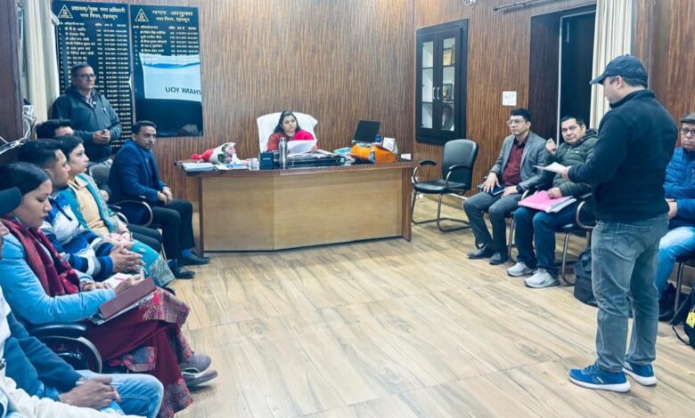 महानगर देहरादून की सफाई व्यवस्था को लेकर नगर आयुक्त नमामि बंसल का सख्त रुख, कहा- आवंटित वार्डों में शत-प्रतिशत कूड़ा उठान का कार्य करें अधिकृत कम्पनियां