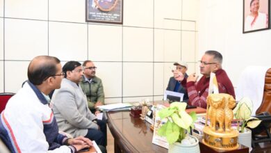 कृषि मंत्री जोशी ने फसल बीमा भुगतान में देरी पर जताई नाराजगी,तत्काल मुआवजा जारी करने को कहा