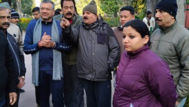 पद संभालते ही एक्शन में आये मेयर सौरभ थपलियाल, गांधी पार्क का किया निरीक्षण, स्वच्छता व दून को हरा भरा बनाने पर दिया जोर