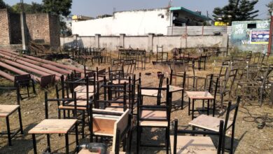 अब सरकारी स्कूल में जमीन पर नहीं बैठेगा कोई बच्चा- दुर्गम क्षेत्र के स्कूलों को फरवरी माह तक मिल जाएगा फर्नीचर