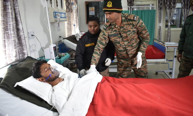 उत्तराखंड: माणा हिमस्खलन में सर्च और रेस्क्यू अभियान पूरा, 54 श्रमिकों में से 46 को सुरक्षित निकाला , आठ की मौत, सीएम पुष्कर धामी बोले – बचाव और राहत दलों ने दिया अदम्य साहस व समर्पण का परिचय उत्तराखंड: माणा हिमस्खलन में सर्च और रेस्क्यू अभियान पूरा, 54 श्रमिकों में से 46 को सुरक्षित निकाला , आठ की मौत, सीएम पुष्कर धामी बोले – बचाव और राहत दलों ने दिया अदम्य साहस व समर्पण का परिचय