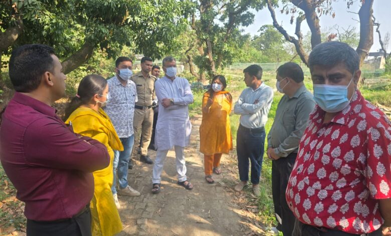 प्रतिबंधित मछली ” थाई मांगुर ” के अवैध रूप से संचालित तालाब पर नगर निगम की कार्रवाई , 50 हजार का जुर्माना भी लगाया प्रतिबंधित मछली ” थाई मांगुर ” के अवैध रूप से संचालित तालाब पर नगर निगम की कार्रवाई , 50 हजार का जुर्माना भी लगाया