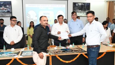 सूचना विभाग कर्मचारी संघ की नई कार्यकारिणी का हुआ शपथ ग्रहण महानिदेशक तिवारी ने कहा – कार्मिक हितों का शीघ्र समाधान किया जायेगा