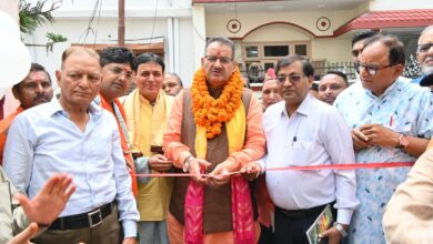 Uttarakhand – मधुमक्खी पालन से किसानों की आय में वृद्धि का मार्ग प्रशस्त कर रहा उत्तराखंड: कृषि मंत्री जोशी