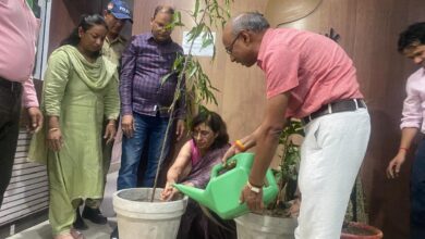 बाल आयोग अध्यक्ष डॉ गीता खन्ना ने कहा- हरेला उत्तराखण्ड की परंपरा, संस्कृति और प्रकृति प्रेम का प्रतीक पर्व