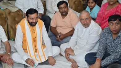 राज्यसभा सांसद डॉ नरेश बंसल की माता के निधन पर शोक जताने पहुंचे हरियाणा के मुख्यमंत्री नायब सैनी, श्रद्धा सुमन किए अर्पित