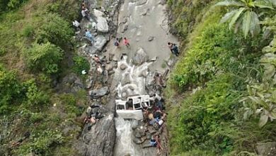 उत्तराखंड में एक और बड़ा हादसा- पिथौरागढ़ में यात्रियों से भरा वाहन नदी में गिरा, 8 की मौत , सीएम ने दुर्घटना पर जताया गहरा दुख