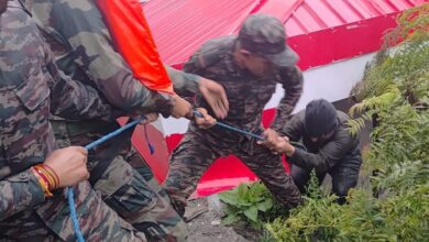 उत्तरकाशी- बादल फटने से प्रभावित धराली में युद्धस्तर पर चल रहे राहत और बचाव कार्य,  रेस्क्यू टीमें मौके पर पहुंची