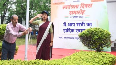 खेल मंत्री रेखा आर्या ने महाराणा प्रताप स्पोर्ट्स कॉलेज में किया झंडारोहण: कहा – कर्तव्य पालन ही सच्ची देशभक्ति