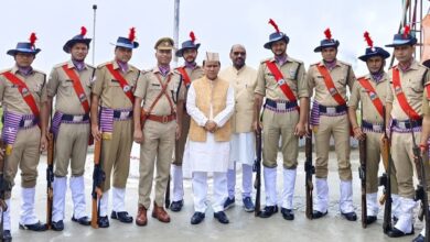 कैबिनेट मंत्री डॉ. रावत ने विधानसभा परिसर भराड़ीसैंण में किया ध्वजारोहण,स्वतंत्रता संग्राम सेनानियों के अदम्य साहस और बलिदान को किया नमन