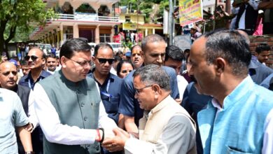 सीएम पुष्कर धामी ने बड़कोट के स्यानाचट्टी में आपदा प्रभावित क्षेत्र का किया स्थलीय निरीक्षण,  आपदा प्रभावितों की  समस्याएं सुनी , दिया समाधान का आश्वासन