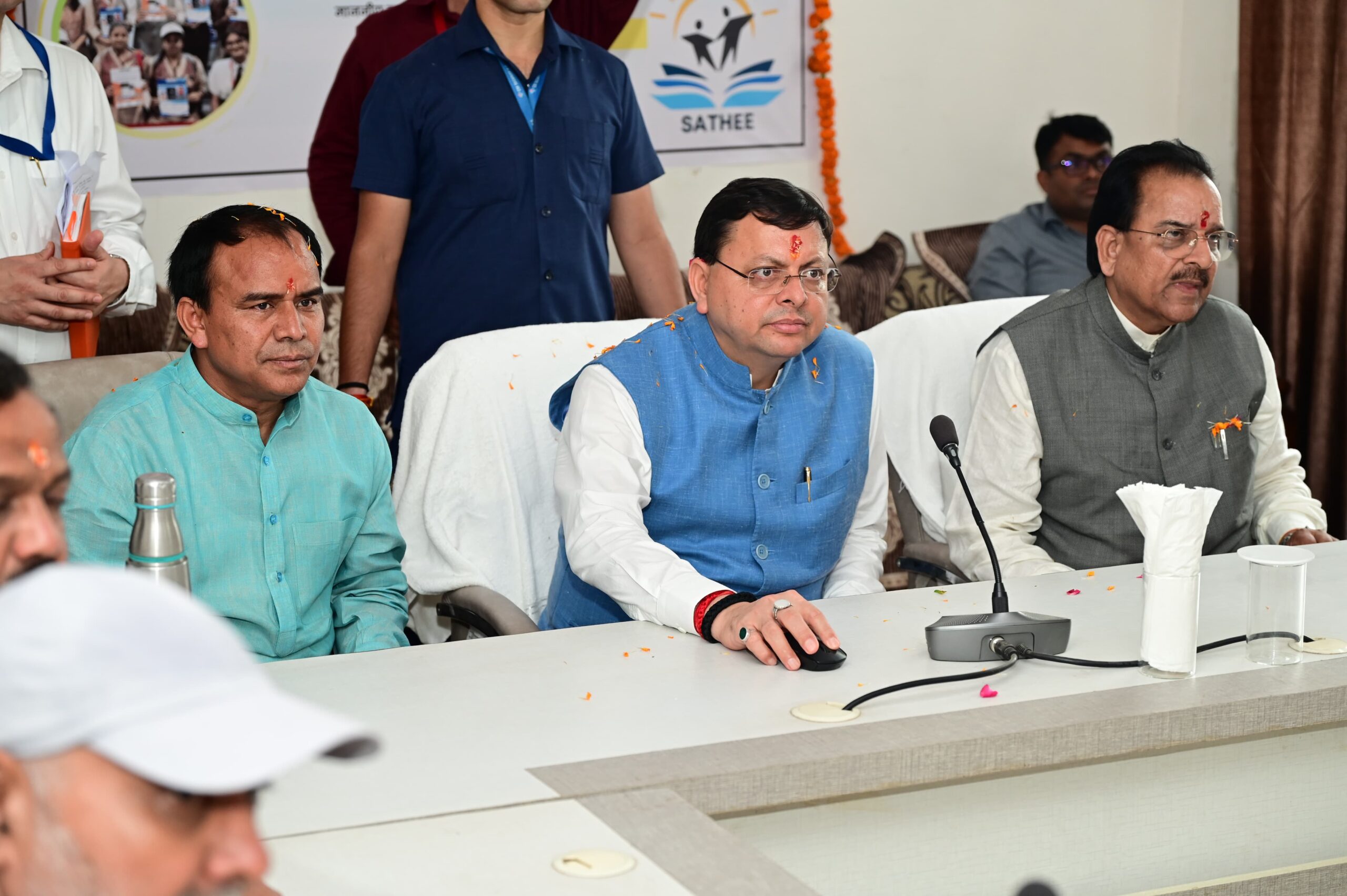 सीएम पुष्कर धामी ने किया उत्तराखंड के पहले साथी केंद्र का शुभारम्भ, कहा – खटीमा और आसपास के ग्रामीण अंचलों के सभी प्रतिभाशाली छात्र-छात्राओं को मिलेगा इस सुविधा का सीधा लाभ