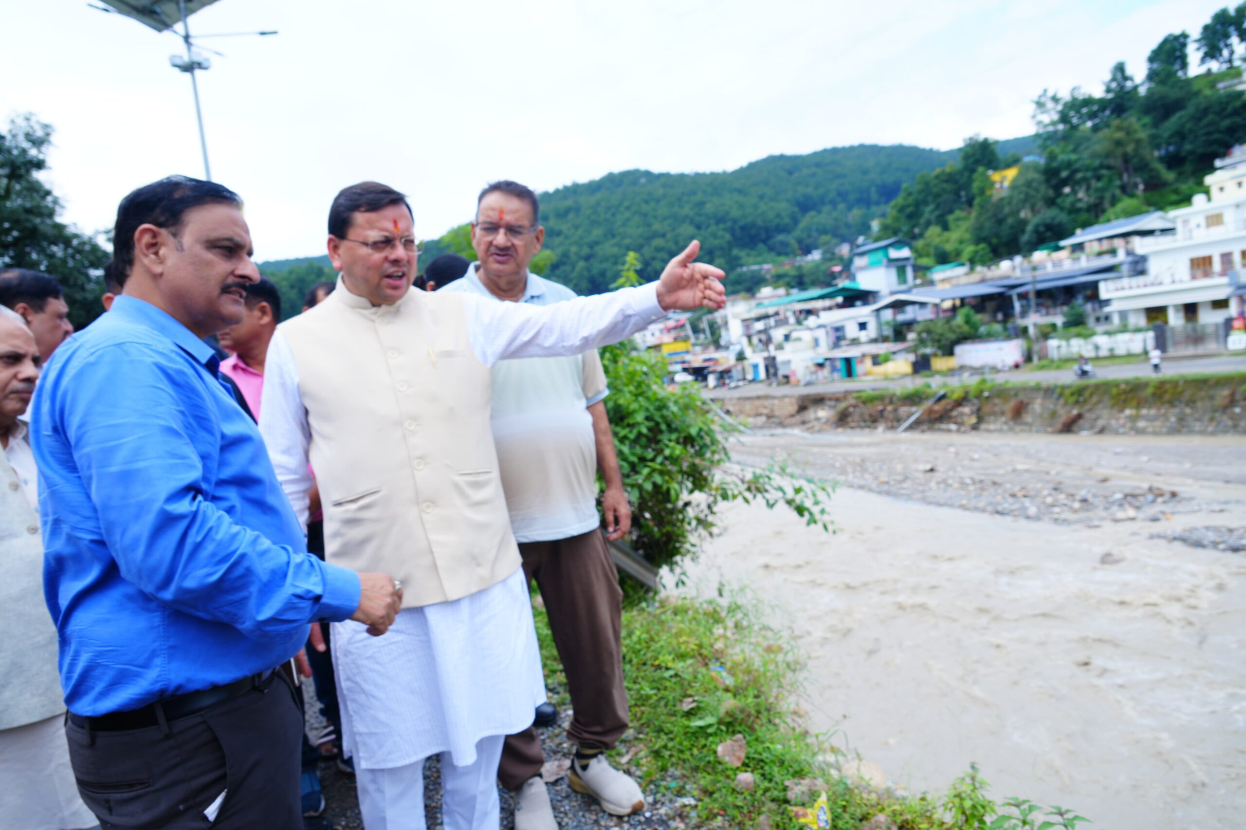 आपदा के समय में “संकटमोचक” बने सीएम धामी , सरकार की समय पूर्व तैयारियों ने आपदा के प्रभाव को किया सीमित