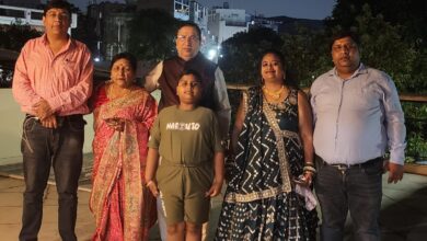 राज्यसभा सांसद डॉ नरेश बंसल  ने सपरिवार मनाया करवा चौथ का पर्व, मातृशक्ति को दी बधाई