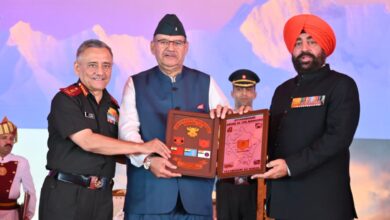 देवभूमि मेगा पूर्व सैनिक रैली में भावुक हुए सैनिक कल्याण मंत्री जोशी – कहा , सैनिकों के बीच जाकर मुझे हमेशा होती है अपनेपन और गर्व की अनुभूति