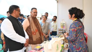 सरस मेला- प्रदेश के ग्राम्य विकास मंत्री  जोशी ने कहा – उत्तराखंड की संस्कृति सबसे समृद्ध संस्कृति, करती है दिशा दर्शन का काम