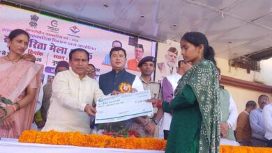 बागेश्वर में “सहकारिता से पर्वतीय कृषि” थीम पर आयोजित सहकारिता मेले में शामिल हुए विभागीय मंत्र के डॉ रावत, कहा – आत्मनिर्भर पहाड़ की तस्दीक है सहकारिता मेले