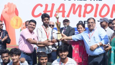 एसजीआरआरयू खेलोत्सव-2025 में स्कूल ऑफ़ ह्यूमैनिटीज एण्ड सोशल साइंसेज़ ओवरऑल चैम्पियन