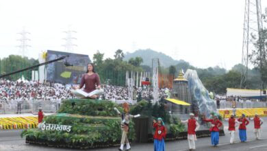 एकता परेड में उत्तराखंड की झांकी ने बिखेरी संस्कृति की छटा, प्रधानमंत्री मोदी ने ताली बजाकर की सराहना