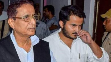 उत्तर प्रदेश से बड़ी खबर:  दो पैन कार्ड मामले में आज़म खां और उनके बेटे को सात साल की सजा