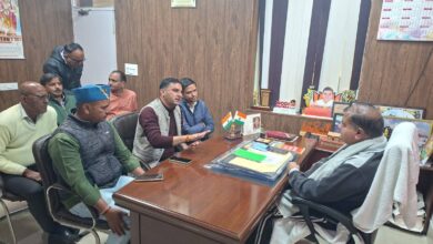 भाजपा प्रदेश अध्यक्ष महेंद्र भट्ट ने उपनल संविदा कर्मचारी प्रतिनिधिमंडल को दिलाया भरोसा,  कर्मचारी हमारे परिवार के सदस्य, सरकार एवं संगठन उनके हितों के लिए प्रतिबद्ध 