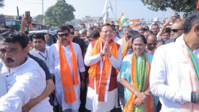 रक्षा मंत्री  राजनाथ सिंह के साथ सरदार गाथा कार्यक्रम में शामिल हुए मुख्यमंत्री धामी, कहा – पटेल ने अखंड भारत का सपना  किया साकार