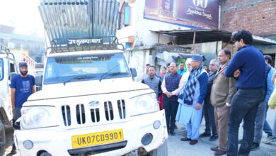 Good Job – कैबिनेट मंत्री जोशी ने सहस्त्रधारा क्षेत्र में आपदा प्रभावित 12 परिवारों के लिए भेजी निर्माण सामग्री 