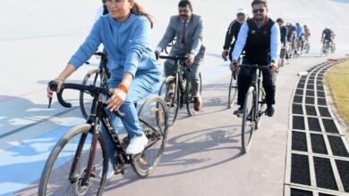 खेल मंत्री रेखा आर्या ने  रुद्रपुर में नेशनल ट्रैक साइकिलिंग चैंपियनशिप के खिलाड़ियों का बढ़ाया उत्साह,   साइकिलिंग में ओलंपिक मेडल को बनाए लक्ष्य 