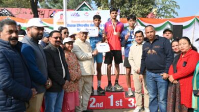 कैबिनेट मंत्री जोशी ने किया मसूरी विधानसभा क्षेत्र में विधायक चैंपियनशिप ट्रॉफी का उद्घाटन – कहा –  स्वस्थ शरीर और सफल जीवन के लिए खेलकूद जरूरी