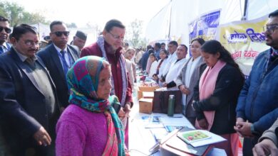 सीएम धामी ने किया ‘जन-जन की सरकार, जन-जन के द्वार‘ अभियान के तहत शिविर का निरीक्षण , जन-समस्याओं का त्वरित, पारदर्शी एवं संतोषजनक समाधान  करने की ताकीद 