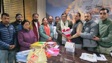 सूचना महानिदेशक बंशीधर तिवारी ने कहा – उत्तरांचल प्रेस क्लब के भवन निर्माण को जल्द पूरा कराने के लिए प्रशासन गंभीर 