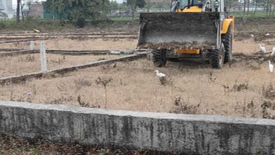 प्राधिकरण का अवैध प्लॉटिंग पर बुलडोज़र अभियान जारी – एमडीडीए ने 40 बीघा क्षेत्रफल में की जा रही अवैध प्लॉटिंग को किया ध्वस्त