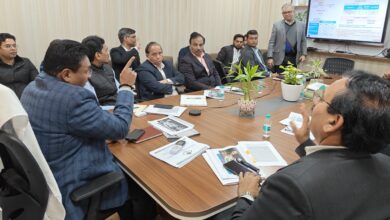 देहरादून पॉड टैक्सी और मसूरी–नैनीताल रोपवे परियोजनाओं की फिजिबिलिटी पर सचिव आवास डॉ आर राजेश ने Expert के साथ किया  मंथन- राजधानी में  Projects से यातायात दबाव होगा कम, पर्यावरण संरक्षण को मिलेगा बल