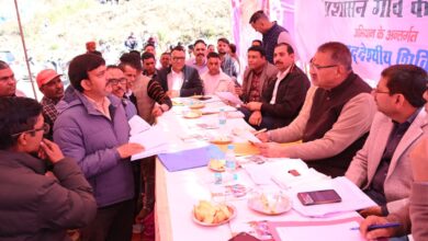 जन-जन की सरकार, जन-जन के द्वार अभियान में  कैबिनेट मंत्री जोशी ने सुनीं जन समस्याएं, 41 शिकायतों में से अधिकांश का मौके पर किया निस्तारण