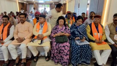 भाजपा ने मंडल स्तर पर सुनी प्रधानमंत्री के मन की बात , प्रदेश अध्यक्ष महेंद्र भट्ट वाले- पीएम की अपील पर संकट में 1.25 करोड़ देवभूमिवासी एकजुट