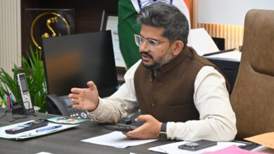 सीडीओ अभिनव शाह ने कहा –  शहरी क्षेत्रों में उप जिलाधिकारी व ग्रामीण क्षेत्रों में खंड विकास अधिकारी की निगरानी में होगा पेंशन लाभार्थियों का सत्यापन ,15 जून तक हर हाल में पूरा हो वेरीफिकेशन