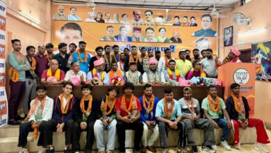 सैंकड़ों युवाओं एवं वरिष्ठ समाजसेवियों ने ली भाजपा की सदस्यता, कैबिनेट मंत्री खजान दास   ने किया स्वागत 