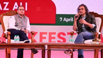 दून बुक फेस्टिवल के चौथे दिन विशेष सत्र में आकर्षण का केंद्र रहे दिग्गज फिल्म निर्माता – निर्देशक व लेखक इम्तियाज़ अली ,  फिल्मी अनुभवों को किया साझा 