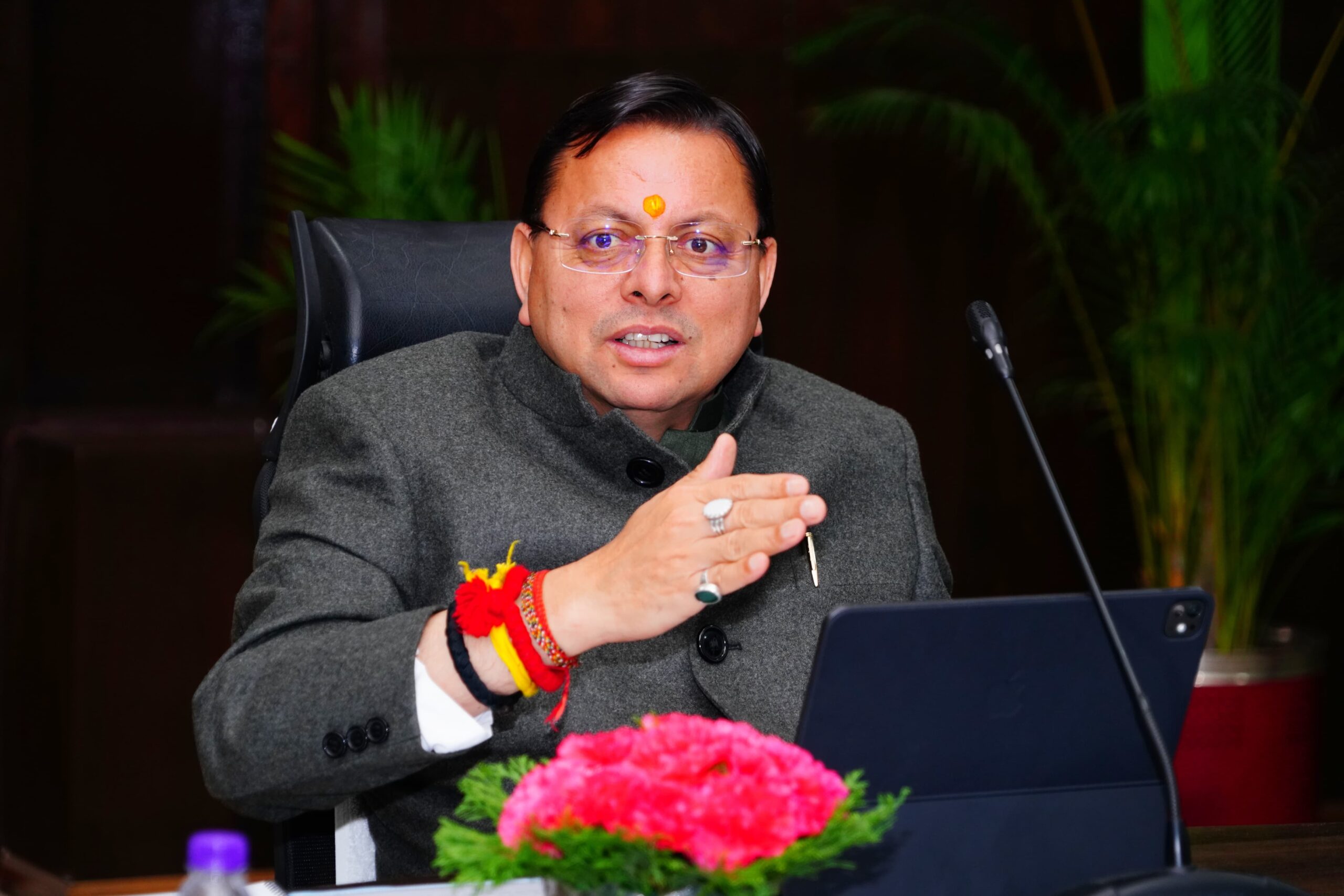 धामी सरकार का चारधाम यात्रा में स्वास्थ्य सेवाओं का मजबूत सुरक्षा कवच तैयार,    25 विशेषज्ञ डॉक्टर, 178 मेडिकल अधिकारी और 414 पैरामेडिकल स्टाफ तैनात