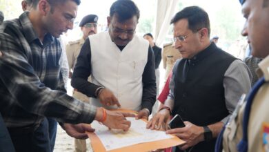 सीएस व डीजीपी ने किया प्रधानमंत्री मोदी के दौरे को लेकर  डाट काली मंदिर से महिंद्रा ग्राउंड, गढ़ी कैंट तक तैयारियों का निरीक्षण , सुरक्षा व्यवस्था चाकचौबंद किए जाने के निर्देश 