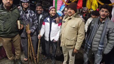 बड़ी कामयाबी –  तुंगनाथ-चंद्रशिला ट्रेक पर फंसे 30 ट्रैकर्स का सफल रेस्क्यू,, पुलिस व वन विभाग के संयुक्त अभियान से सभी को सुरक्षित चोपता पहुंचाया 