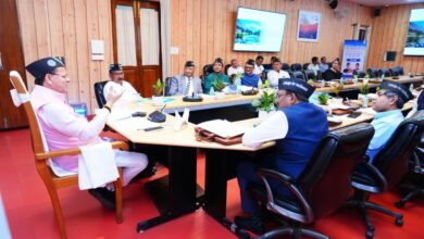 मुख्यमंत्री आवास में हिमालयी राज्यों से समन्वय और नीति निर्धारण परिषद की  बैठक में बोले  सीएम पुष्कर धामी हिमालयी राज्य आपसी सहयोग और अनुभवों से करें नीति निर्माण