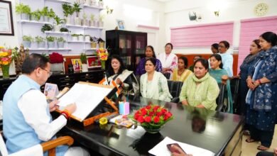 Big News – आंगनबाड़ी कार्यकर्ती/सेविका/मिनी कर्मचारी संगठन, उत्तराखण्ड के प्रतिनिधिमंडल  ने मुख्यमंत्री धामी के आश्वासन के बाद  हड़ताल स्थगित किए जाने पर जताई सहमति  