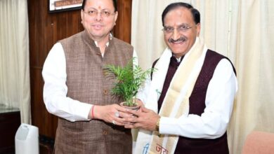 मुख्यमंत्री धामी से की पूर्व सीएम डॉ निशंक , सांसद नरेश बंसल और कैबिनेट मंत्री  जोशी ने मुलाकात