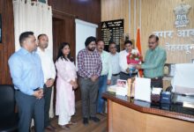 नवनियुक्त नगर आयुक्त आलोक पाण्डेय ने संभाला नगर निगम देहरादून का कार्यभार,  शहर के विकास, स्वच्छता व्यवस्था एवं नागरिक सुविधाओं के प्रभावी संचालन को दी जाएगी प्राथमिकता 