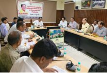 उत्तराखंड के स्कूलों में अनिवार्य होगा एनसीसी, एनएसएस व स्काउटः डाॅ.  रावत अधिकारियों को दिये स्कूल ड्रापआउट कम करने के निर्देश