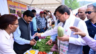 सीएम धामी ने कहा – किसानों के हित में हो रहा कार्य, बढ़ रही  आय, खेत बचाओ अभियान को जनांदोलन बनाने का किया आह्वान