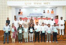 सीएम पुष्कर धामी ने चयनित 221 अभ्यर्थियों को वितरित किए नियुक्ति पत्र, कहा – राज्य में बीते साढ़े चार वर्षों में सरकार ने 33 हजार से अधिक युवाओं को सरकारी सेवाओं से जोड़ने का काम किया