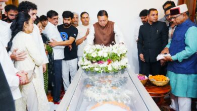 मुख्यमंत्री धामी ने दिवंगत निशानेबाज  जसपाल राणा के आवास पहुंचकर जताई शोक संवेदना, कहा – निशानेबाजी के क्षेत्र में उनका योगदान अविस्मरणीय रहेगा